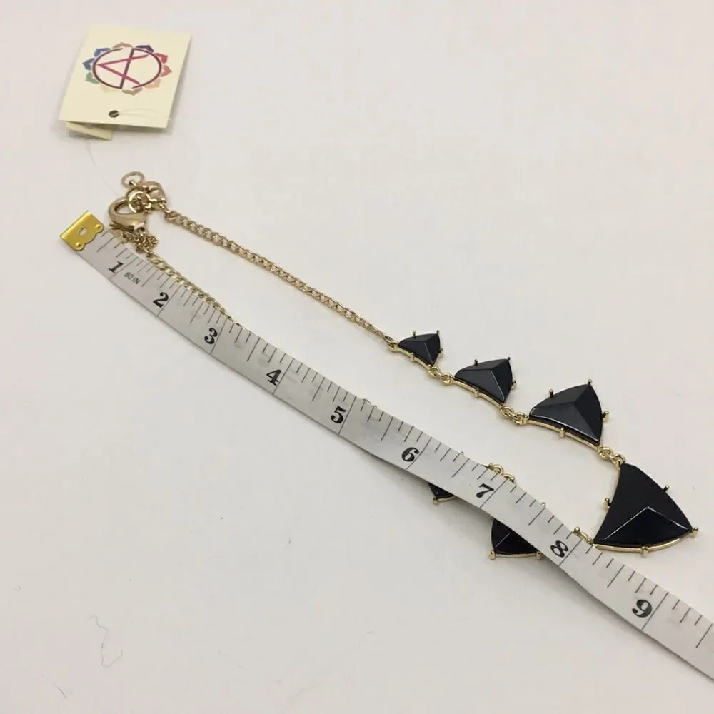 NWT Amrita Singh Bermuda statement necklace. Black and Gold Tone